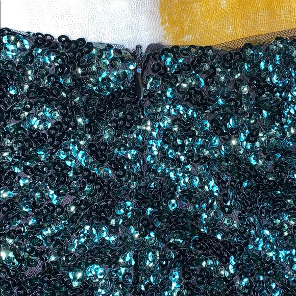 Cooperative Mini Skirt - Picture 3 of 4